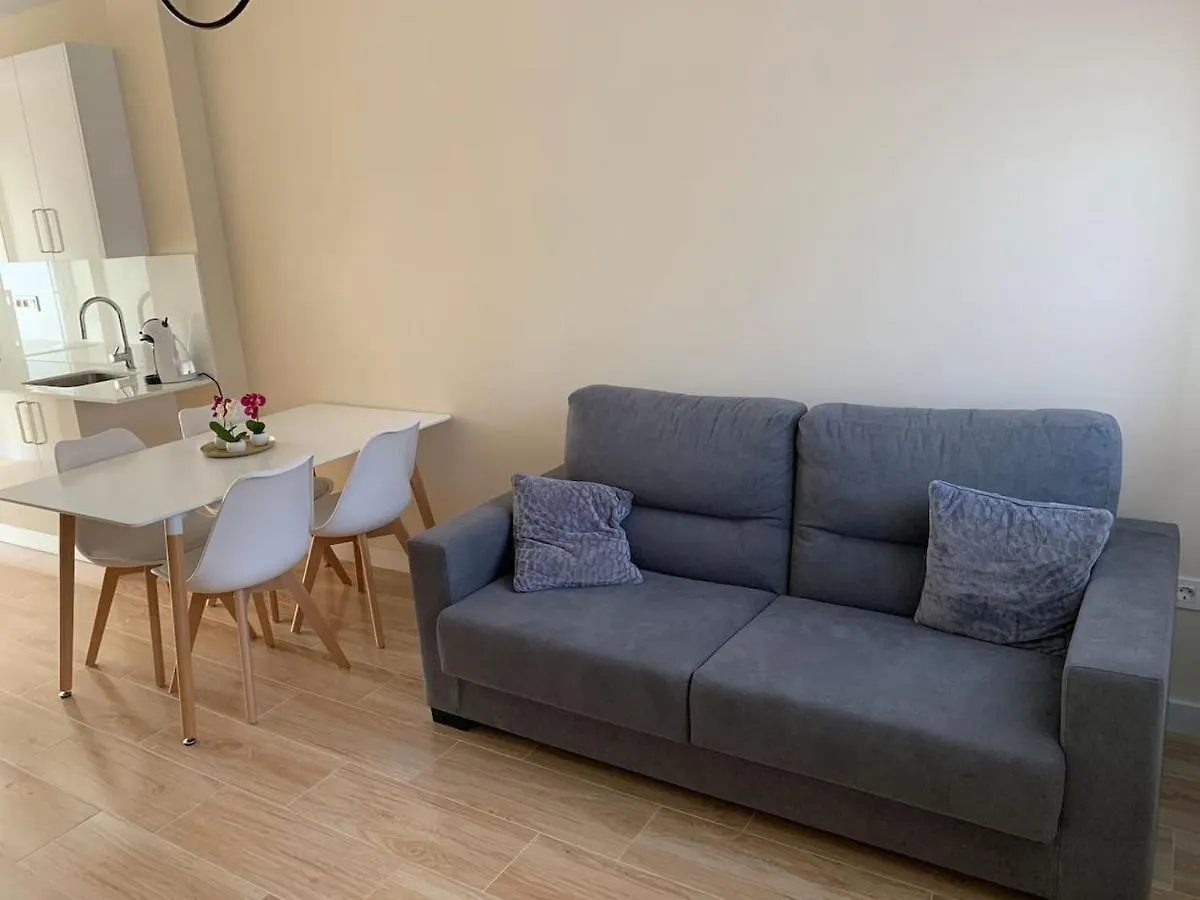 Apartamento En Granada Con Facil Aparcamiento En La Zona 0*,