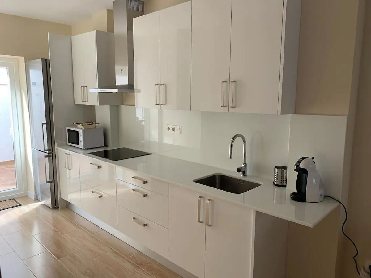 Apartamento En Granada Con Facil Aparcamiento En La Zona